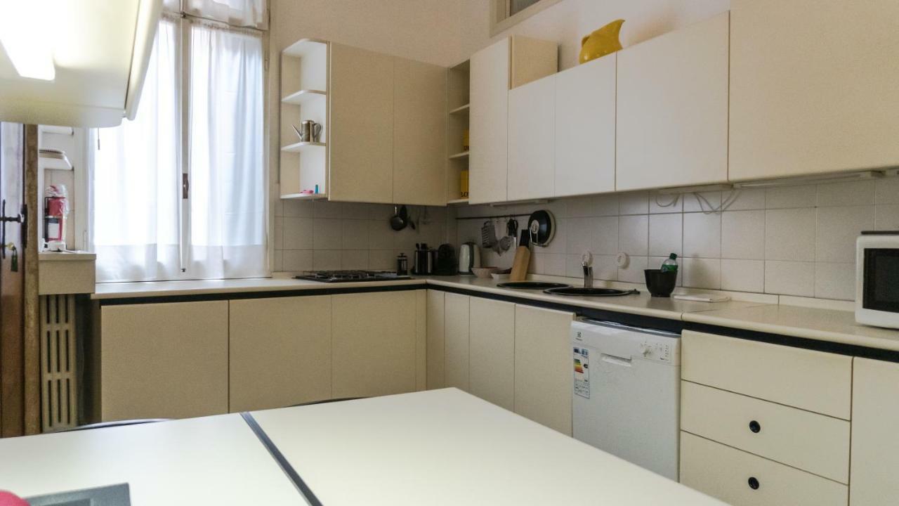 Luxury Balcony Apartment เวนิส ภายนอก รูปภาพ